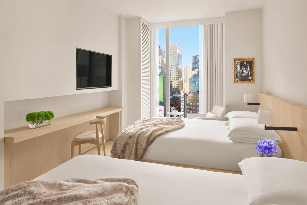 더 타임스 스퀘어 에디션 뉴욕 외부 사진 A guest room