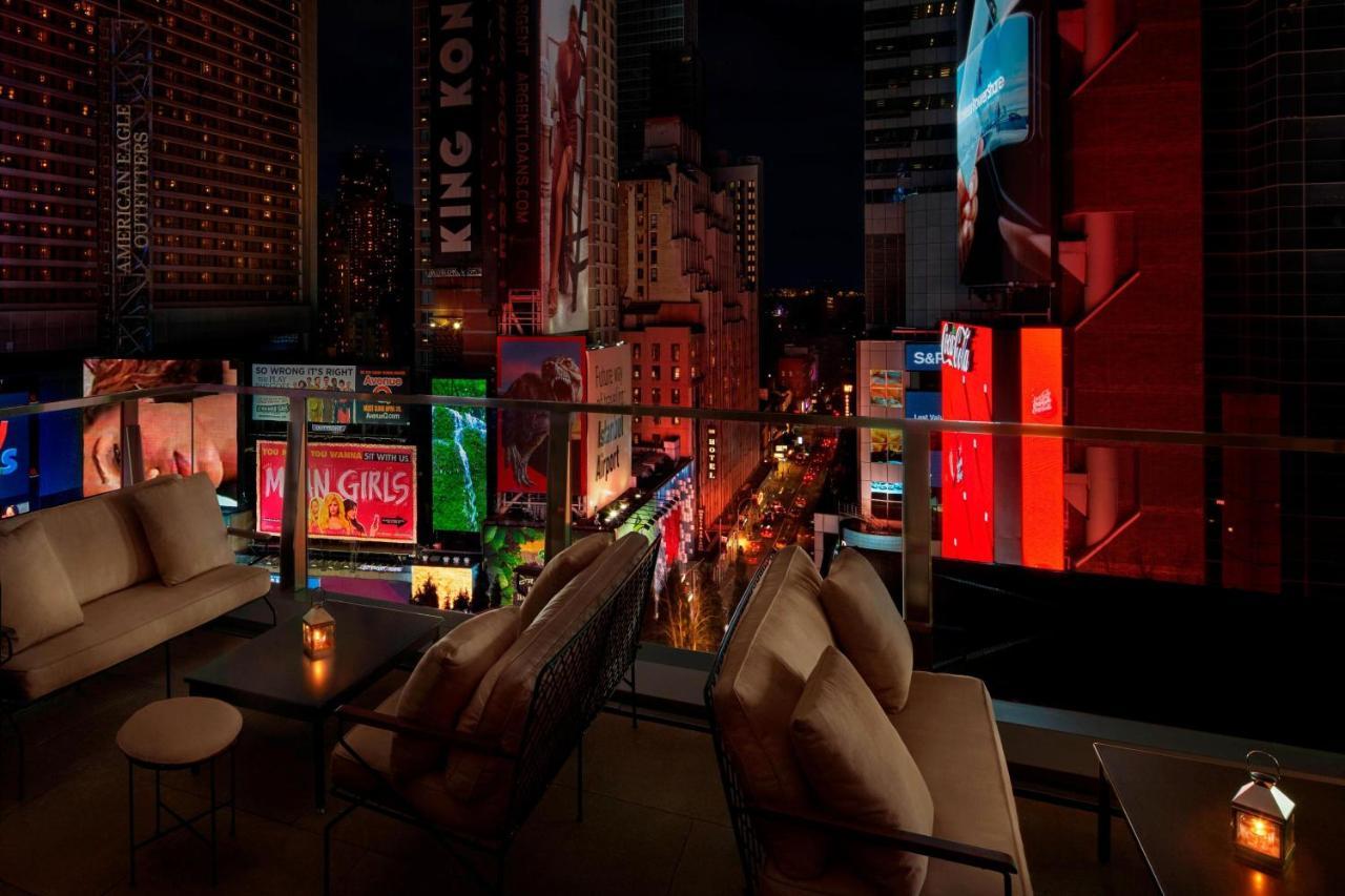 더 타임스 스퀘어 에디션 뉴욕 외부 사진 View from the rooftop bar