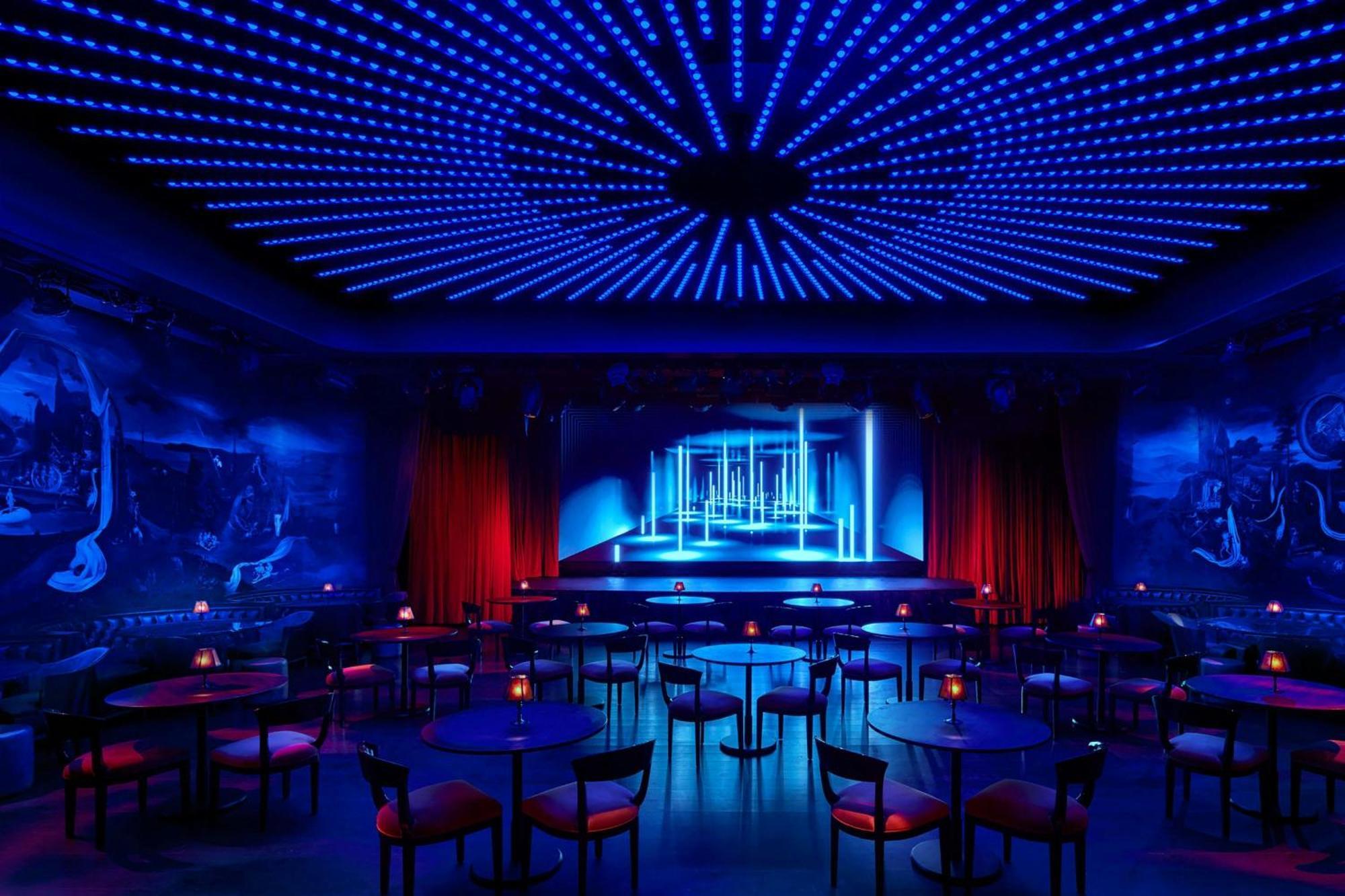 더 타임스 스퀘어 에디션 뉴욕 외부 사진 The stage at the Magic Castle